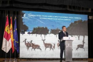 Page anuncia que C-LM acogerá la comisión NAT del Comité Europeo de las regiones en septiembre de 2026