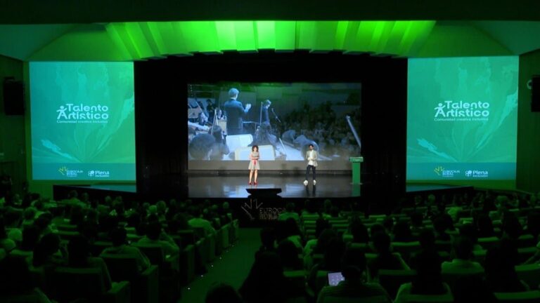 Plena Inclusión y Eurocaja Rural unen fuerzas por la inclusión social de personas con discapacidad a través del arte