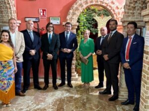 Sonia González Celebra con Villanueva de la Fuente en Honor a la Virgen de los Desamparados