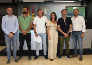 Unas 500 personas trabajarán en los servicios de limpieza y conservación de zonas verdes durante la Feria de Albacete