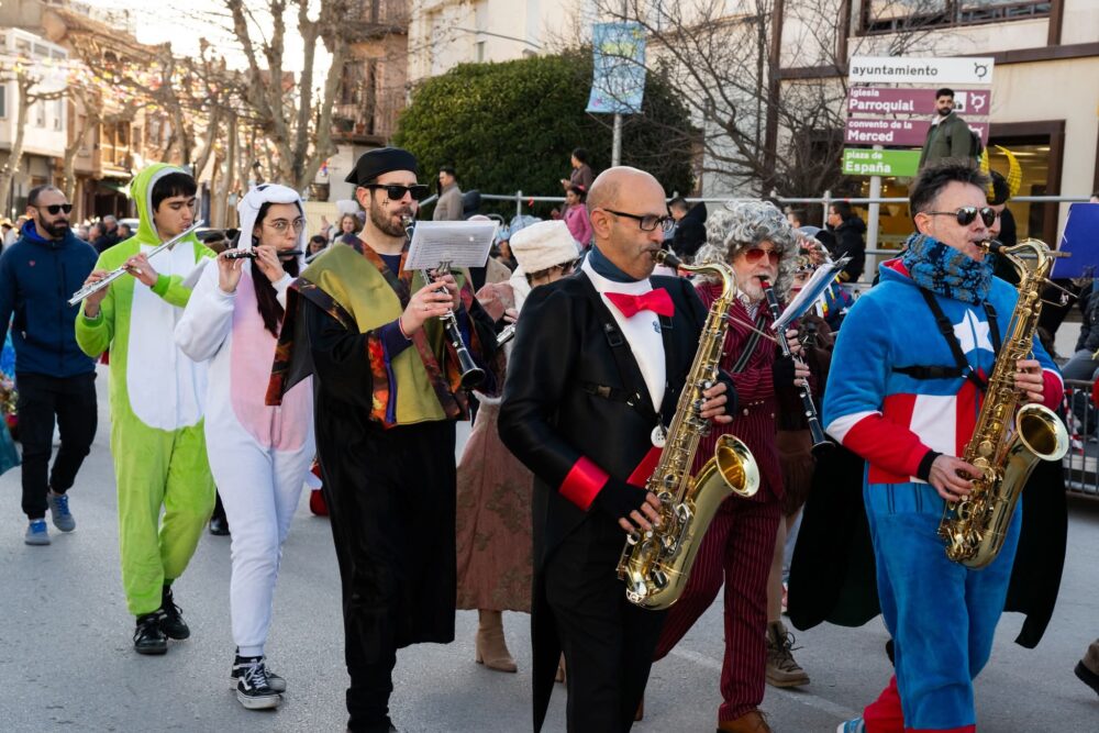 Santa Cecilia, banda sonora del Carnaval de Herencia 2026 con siete desfiles y un cierre muy aplaudido 8