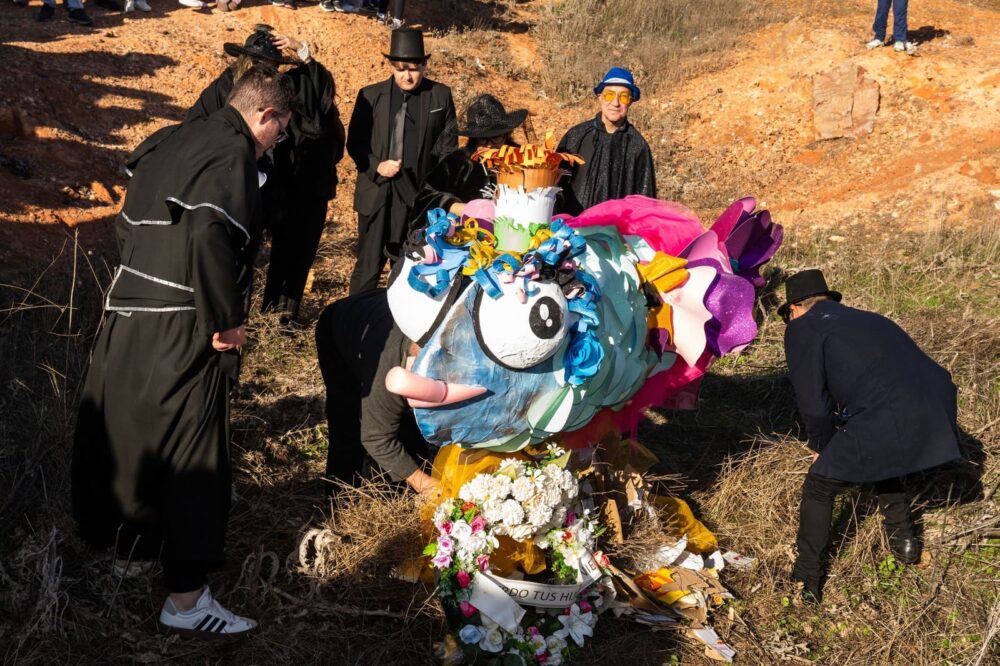 El Entierro de la Sardina despide el Carnaval de Herencia 2026 entre agradecimientos y ganas de volver 4
