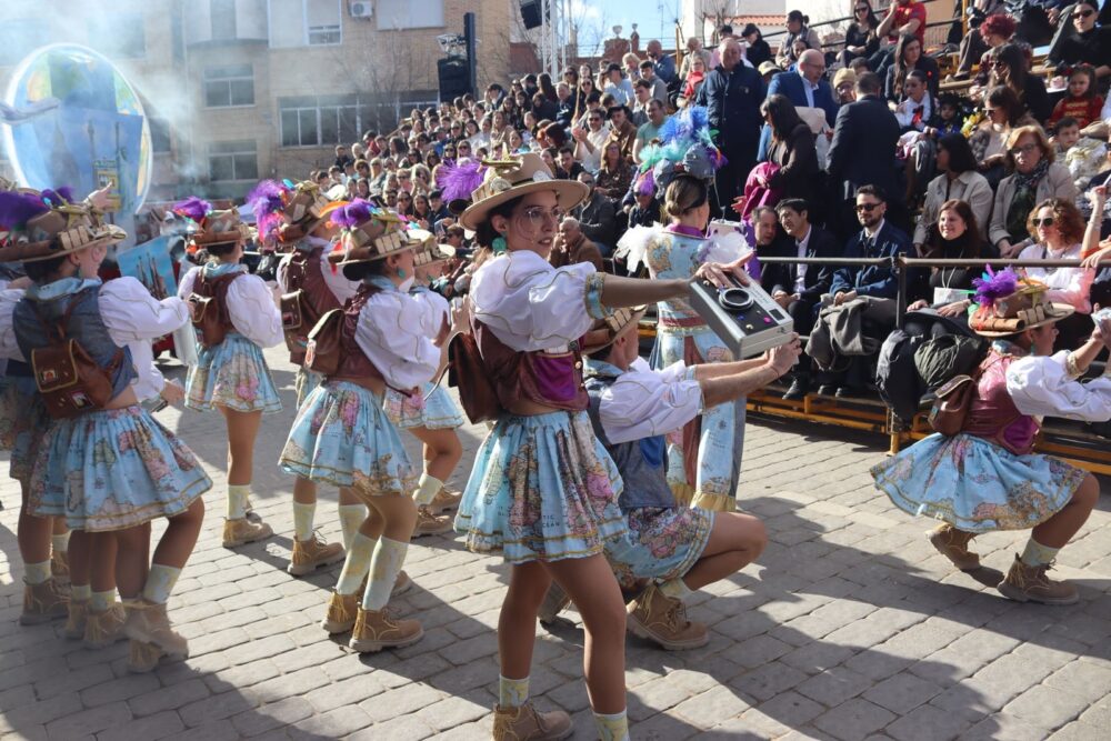 Más de 3.500 participantes convierten el Martes del Ofertorio 2026 en una jornada histórica para el Carnaval de Herencia 2
