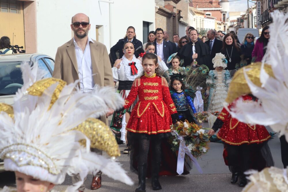 Más de 3.500 participantes convierten el Martes del Ofertorio 2026 en una jornada histórica para el Carnaval de Herencia 7