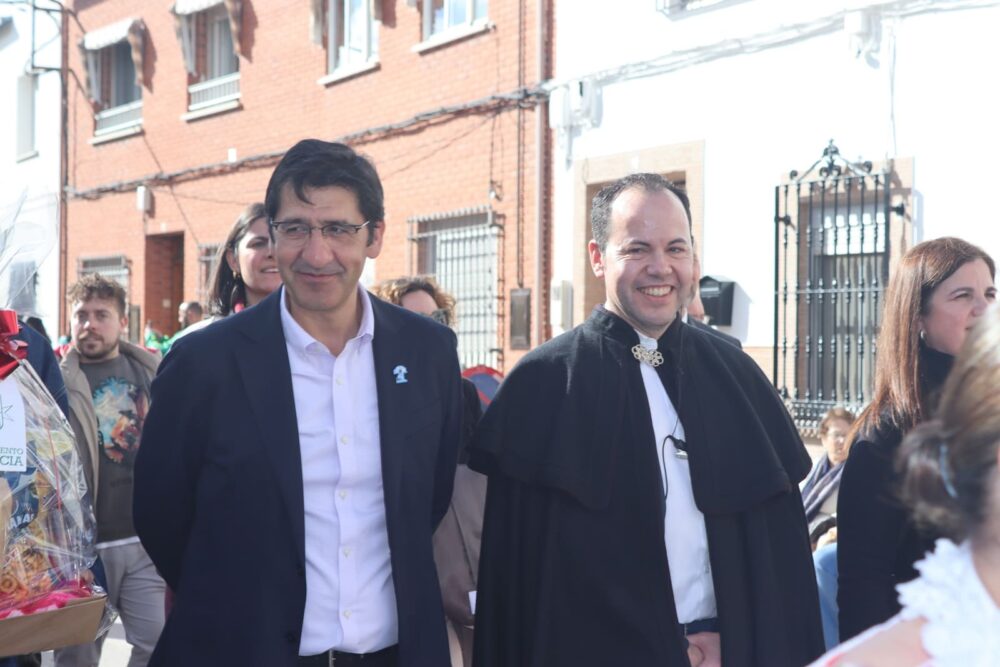 Más de 3.500 participantes convierten el Martes del Ofertorio 2026 en una jornada histórica para el Carnaval de Herencia 27